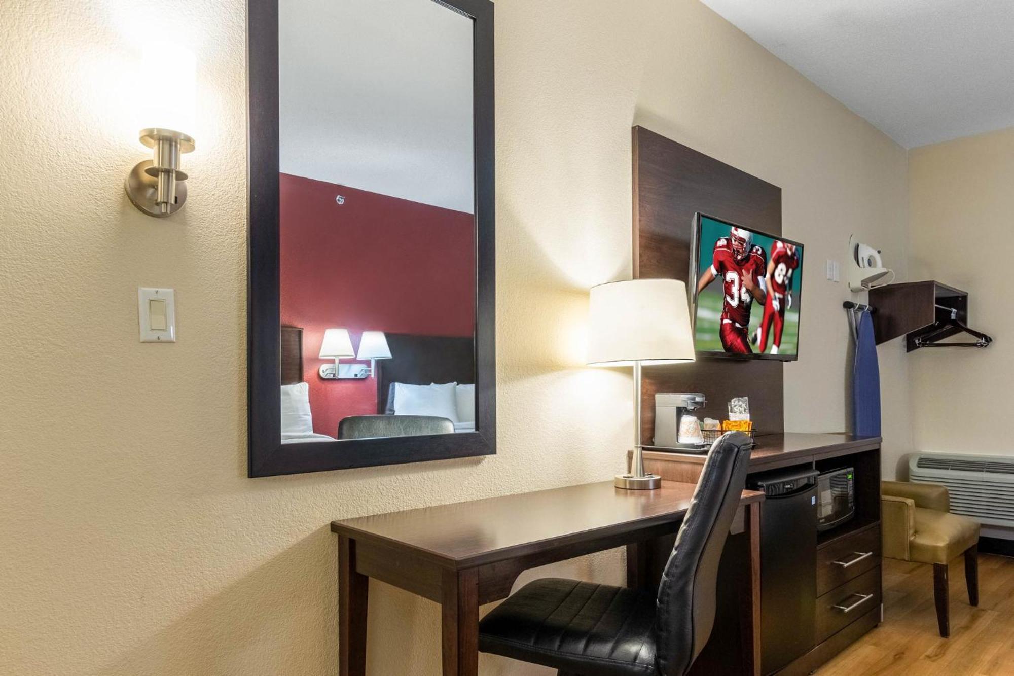 Red Roof Inn Georgetown, In - Louisville West Bagian luar foto